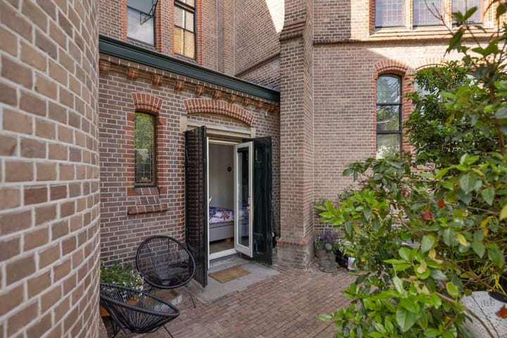 Foto 15 van Piet Joubertstraat 4-H