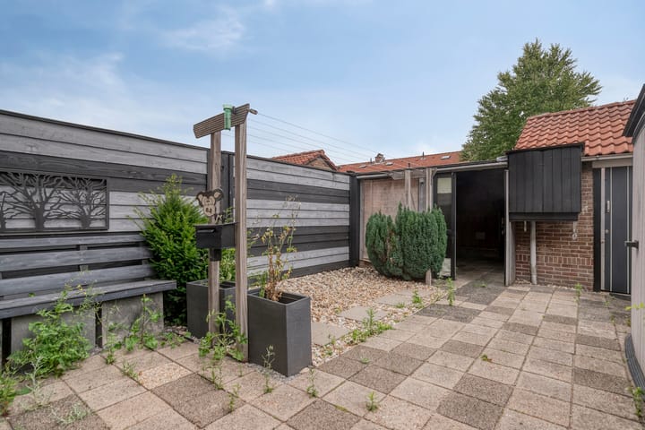 Photo 3 of Burgemeester Klinkhamerweg 68