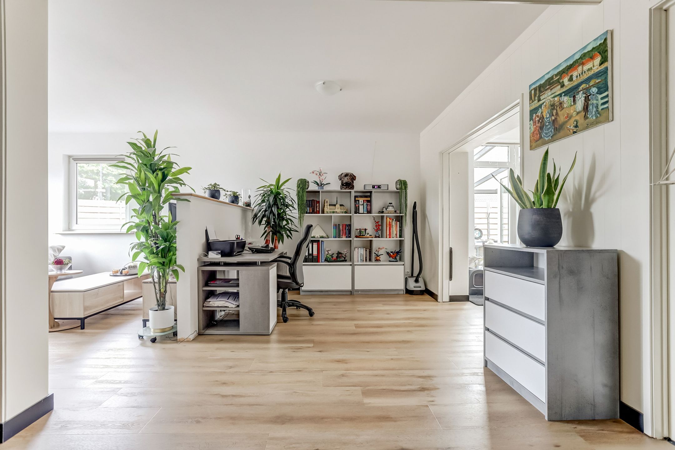Photo 6 of Akkerwindestraat 38