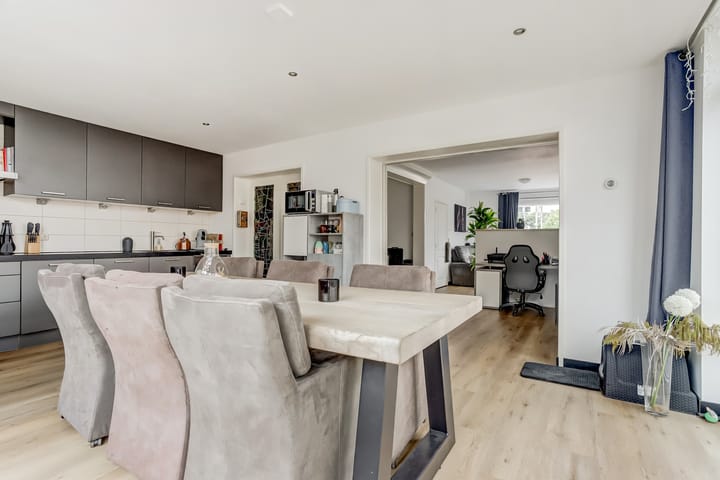 Foto 9 van Akkerwindestraat 38