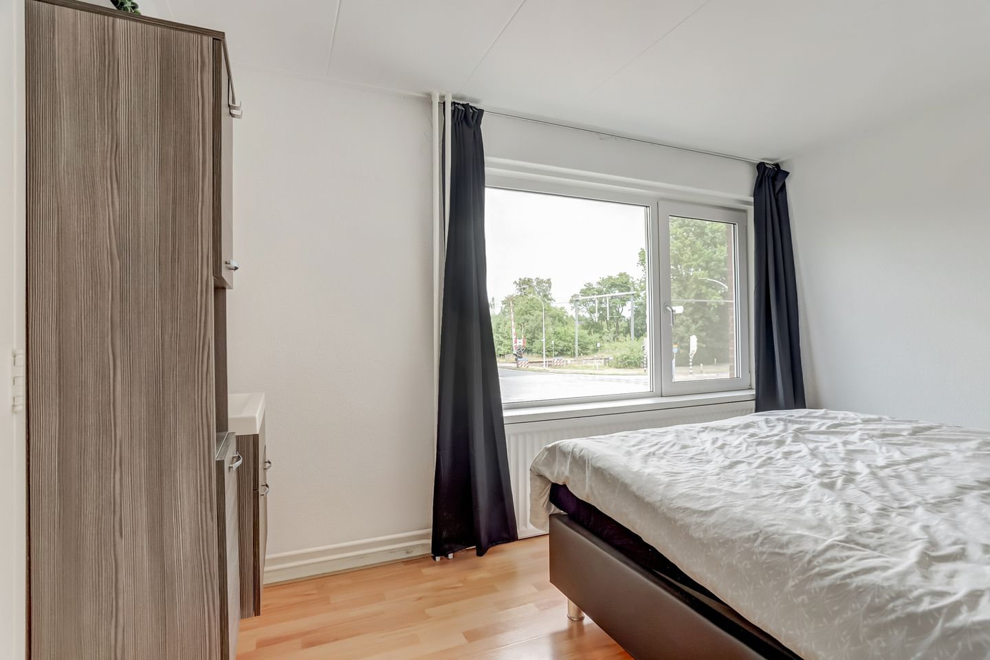 Photo 19 of Akkerwindestraat 38