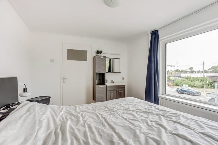 Foto 21 van Akkerwindestraat 38