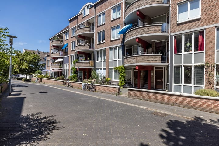 Foto 26 van Lakenweversstraat 6-A