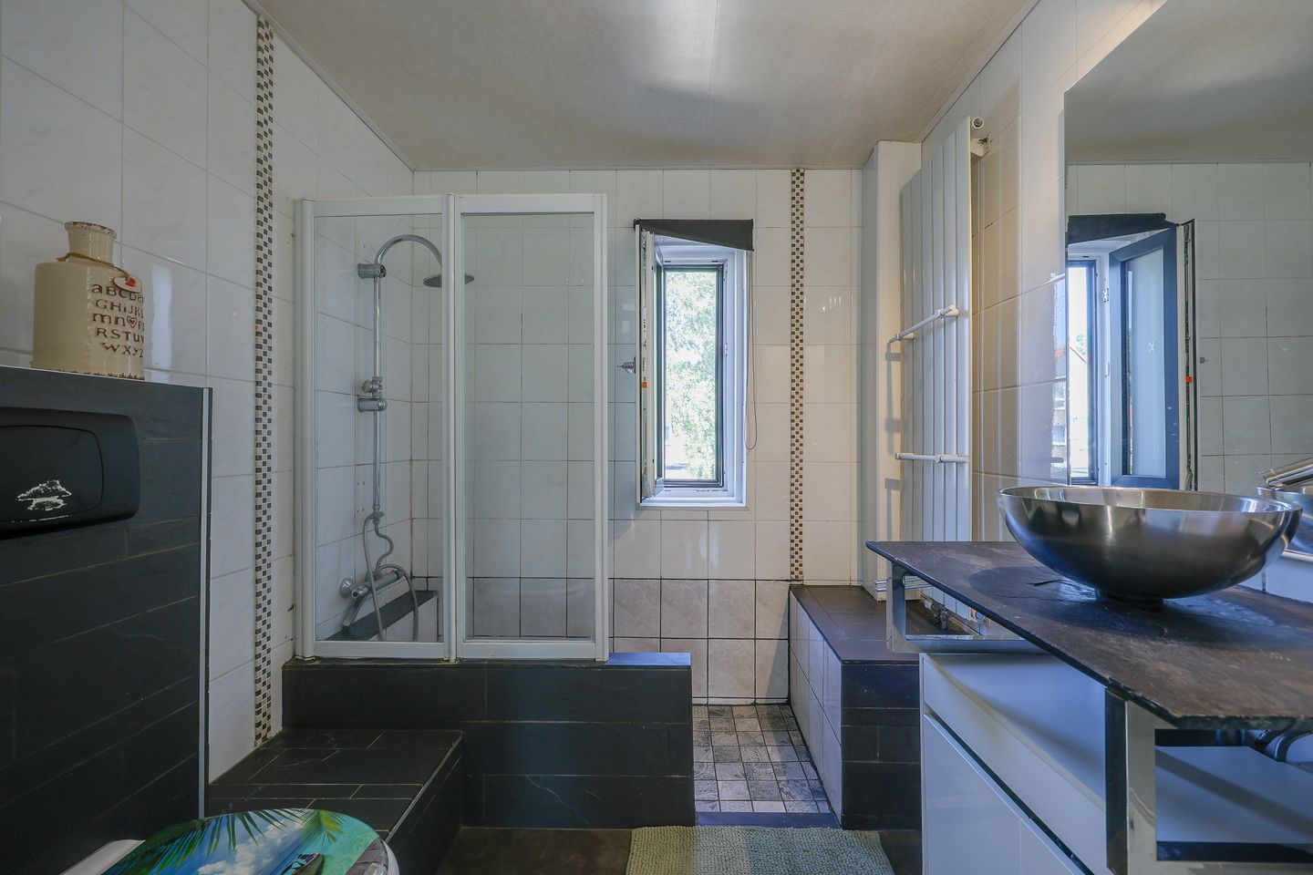 Photo 4 of Karveel 53 50