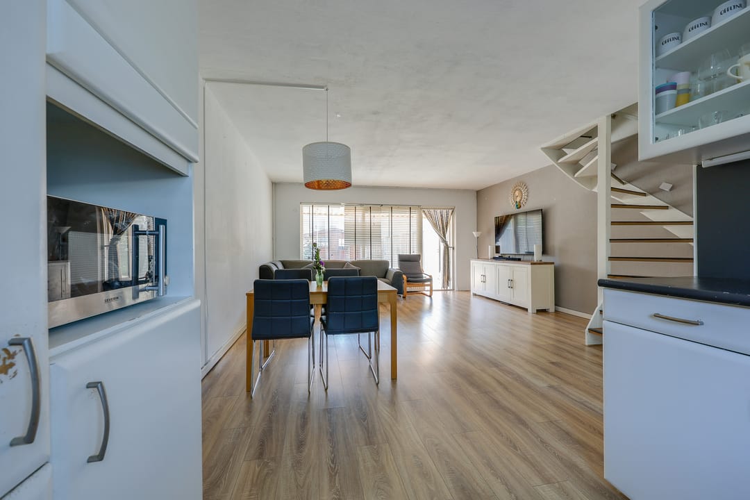 Photo 8 of Karveel 53 50