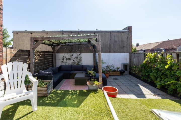 Photo 2 of Parallelweg 131