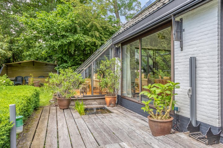 Photo 69 of Boeier 01 8