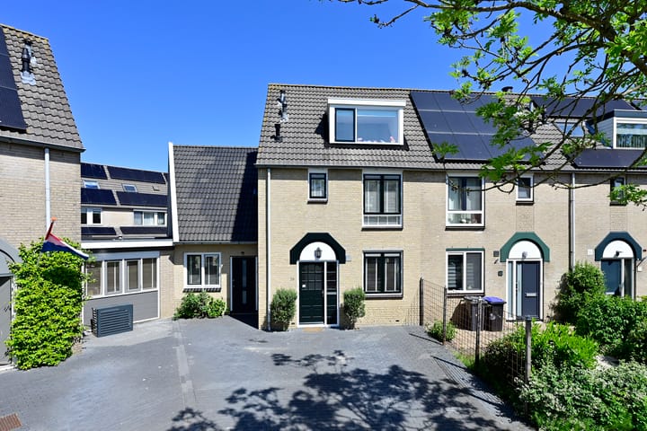 Foto 1 van Aquamarijn 74