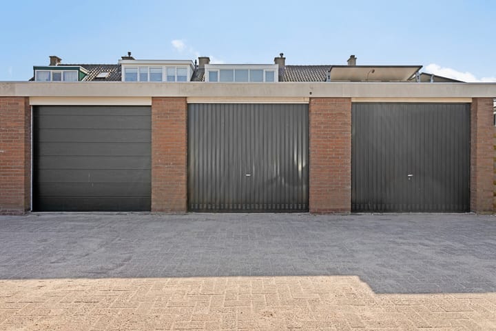 Photo 3 of Albert Schweitzerstraat 16