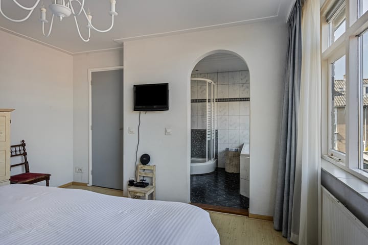 Foto 15 van Albert Schweitzerstraat 16