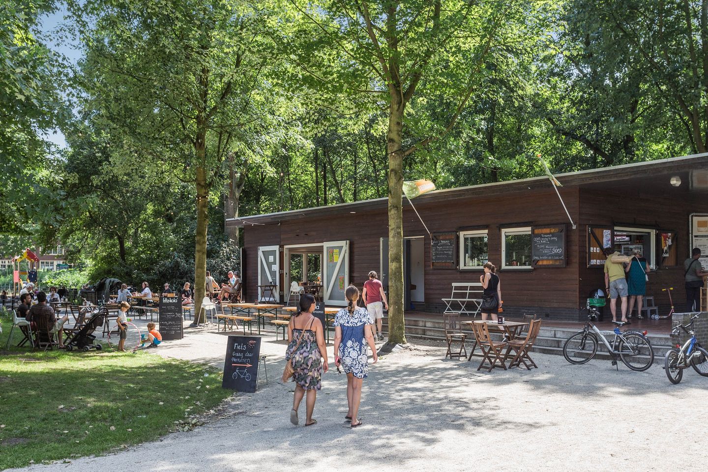 Foto 34 van Erik de Roodestraat 11-3