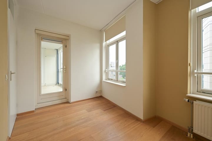 Foto 11 van Burgemeester De Monchyplein 129