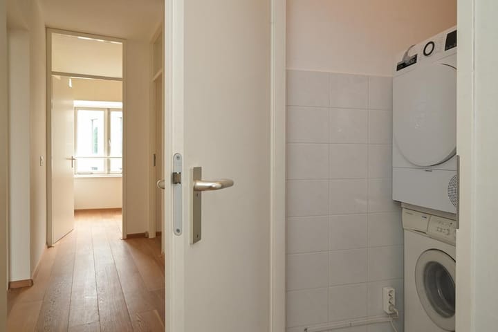 Foto 14 van Burgemeester De Monchyplein 129