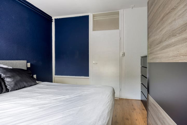 Photo 11 of Bert Haanstrastrook 73