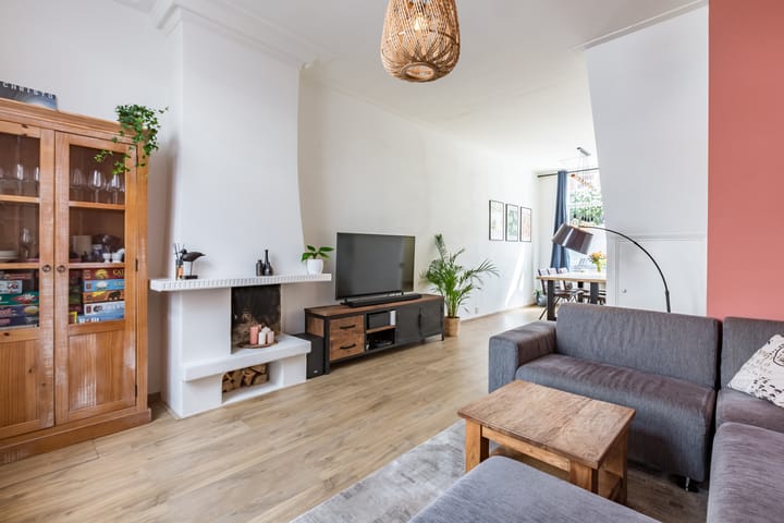 Foto 17 van Riouwstraat 77