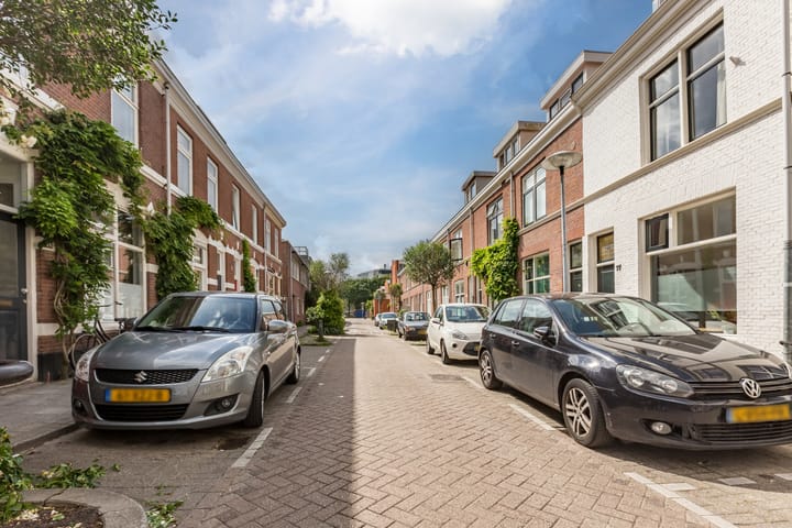 Foto 41 van Riouwstraat 77