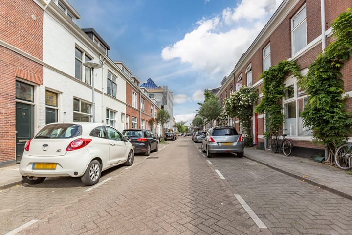 Foto 42 van Riouwstraat 77