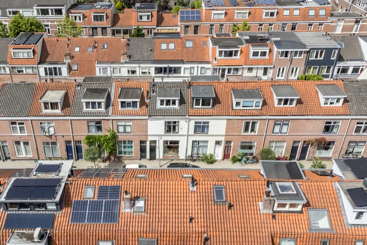 Foto 47 van Riouwstraat 77