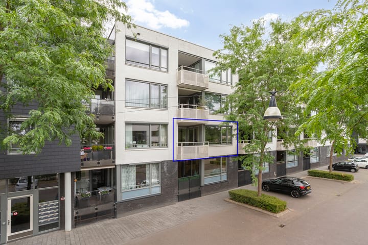 Manis Krijgsmanhof 32