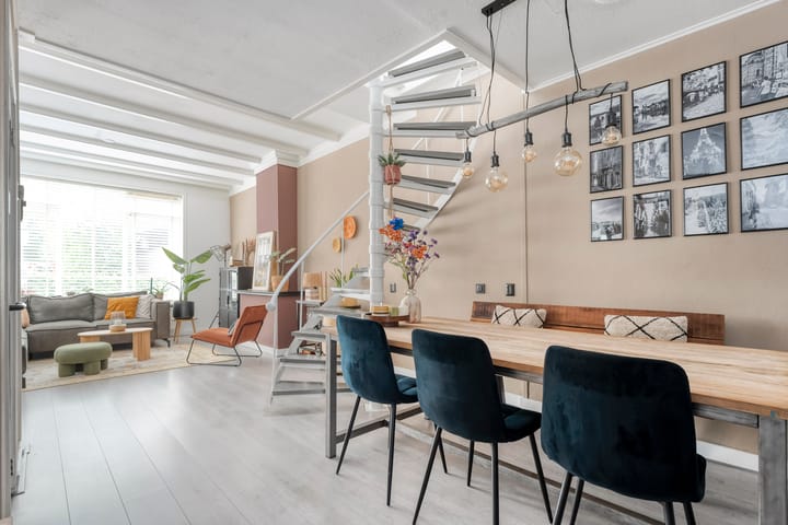 Foto 16 van Weerddwarsstraat 23