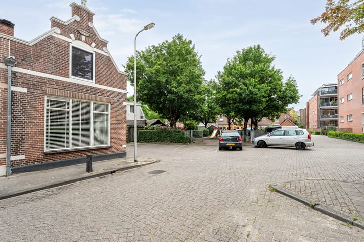 Foto 32 van Weerddwarsstraat 23