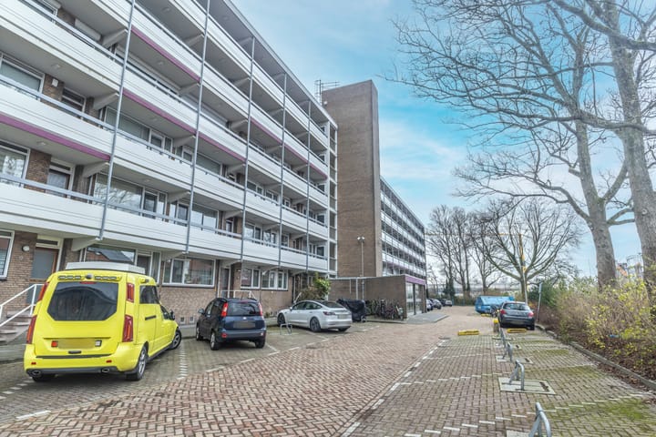 Foto 2 van Mr. F.A. van Hallweg 132