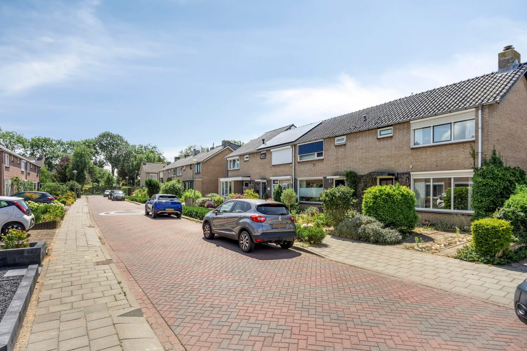 Photo 26 of Karperstraat 15