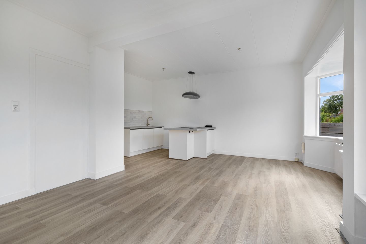 Foto 5 van Anemoonstraat 2