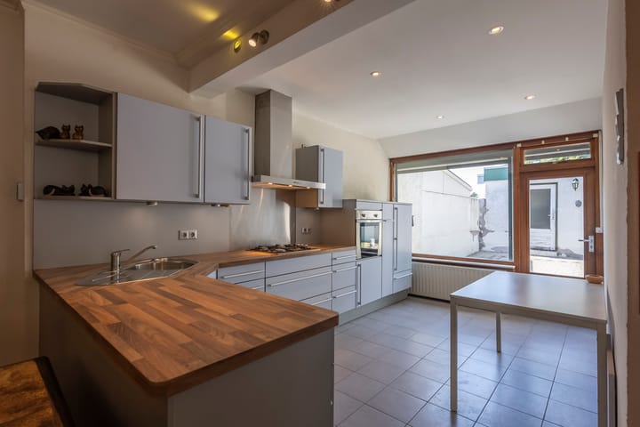 Foto 8 van Tuinstraat 4