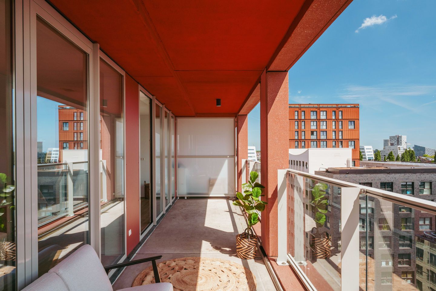 Photo 10 of Oostenburgermiddenstraat 493