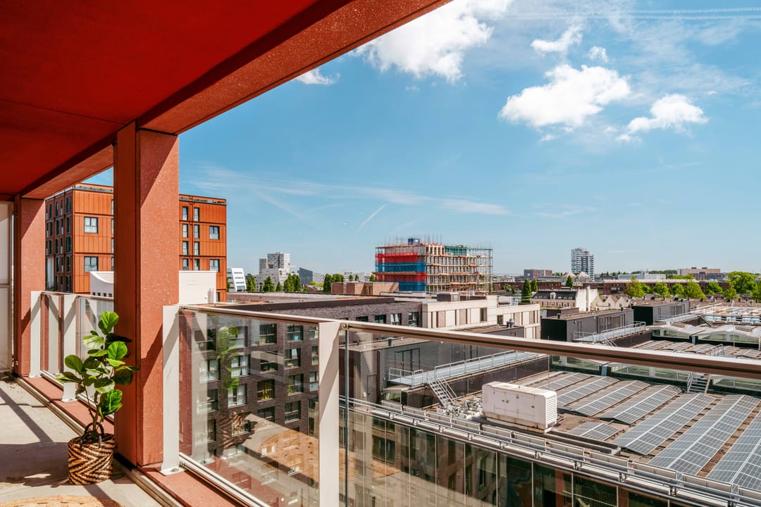 Photo 11 of Oostenburgermiddenstraat 493