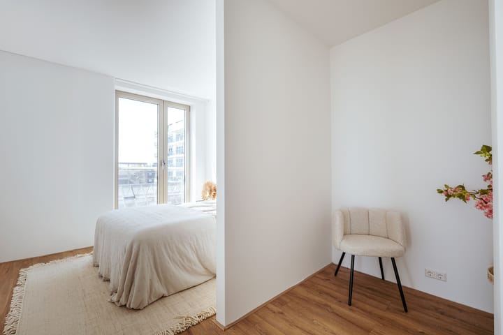 Foto 15 van Oostenburgermiddenstraat 493