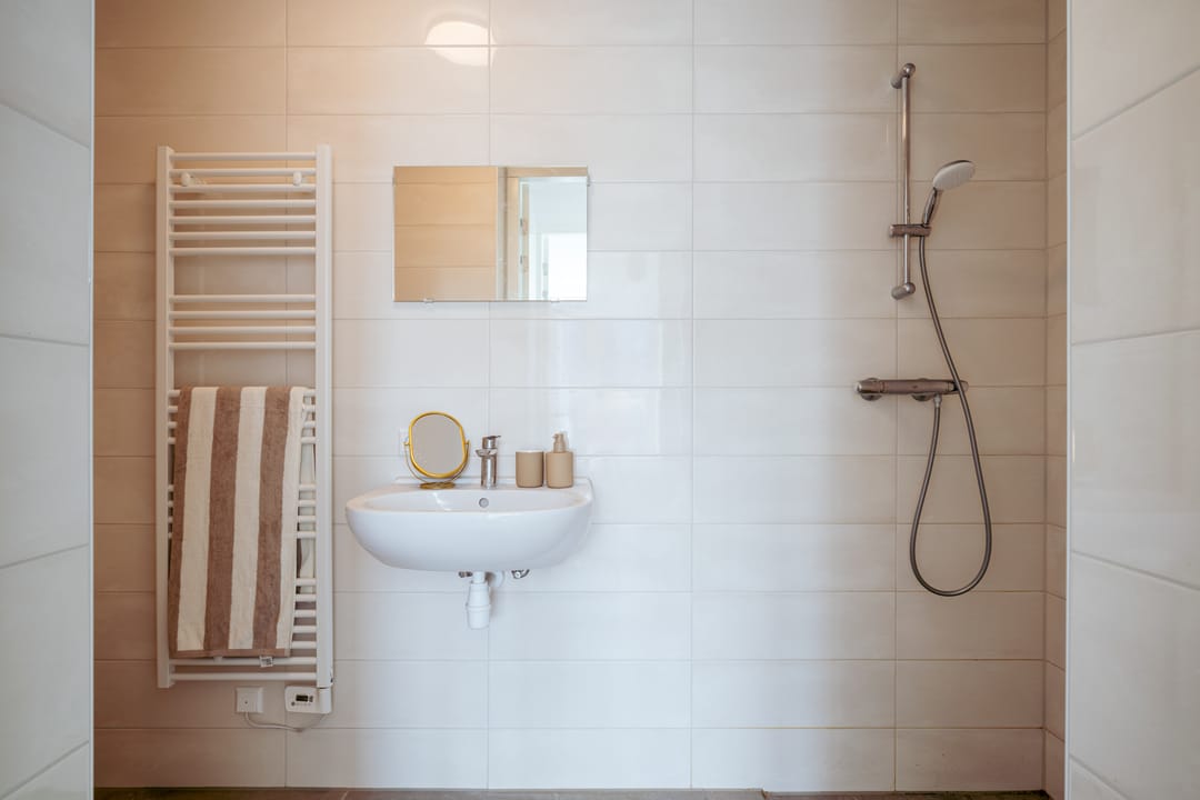 Photo 16 of Oostenburgermiddenstraat 493