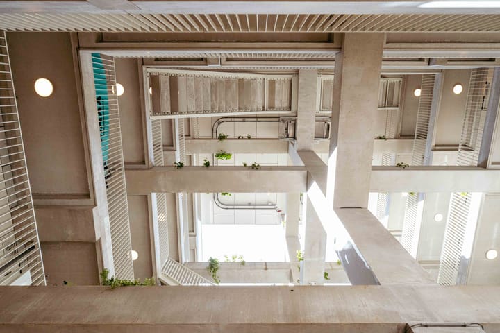 Foto 18 van Oostenburgermiddenstraat 493