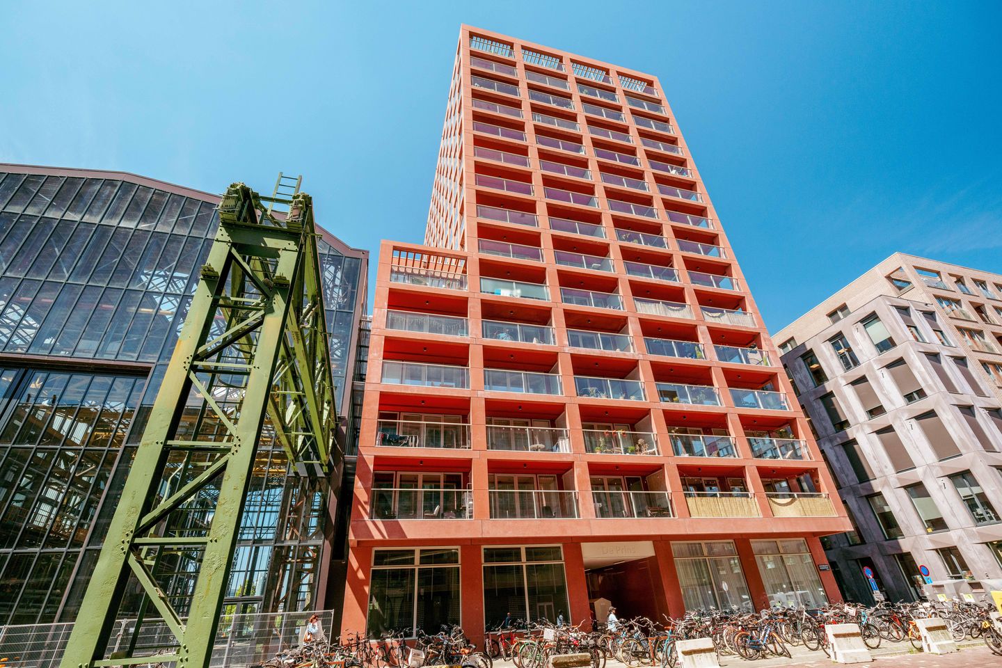 Photo 19 of Oostenburgermiddenstraat 493