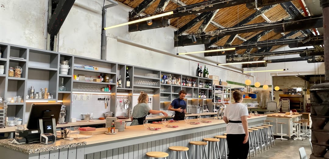 Photo 23 of Oostenburgermiddenstraat 493