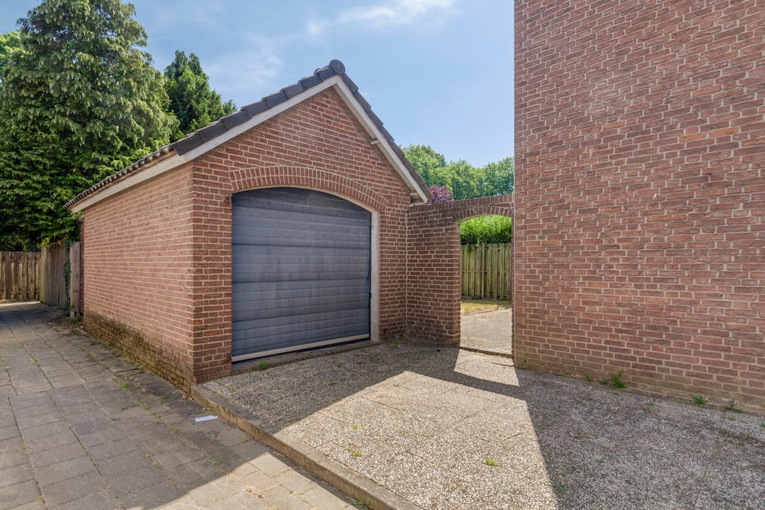 Foto 28 van Emilia van Nassaustraat 15