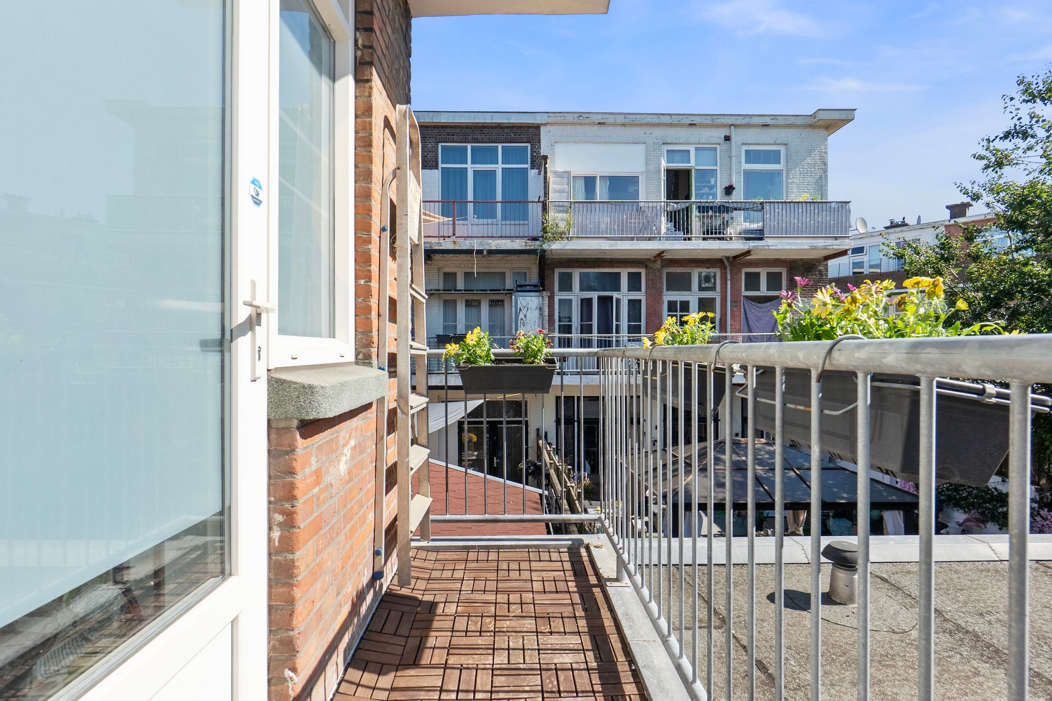 Foto 24 van Hoog Buurlostraat 6