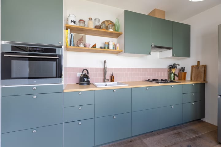 Photo 2 of Oosteinde 25