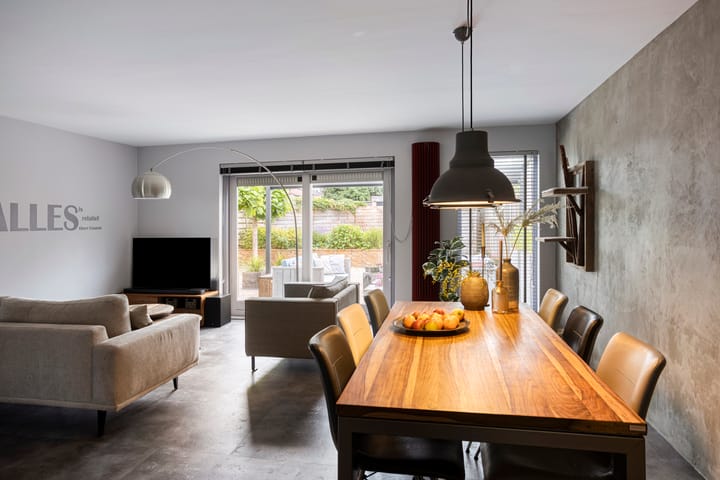 Foto 5 van Revelmanstraat 2