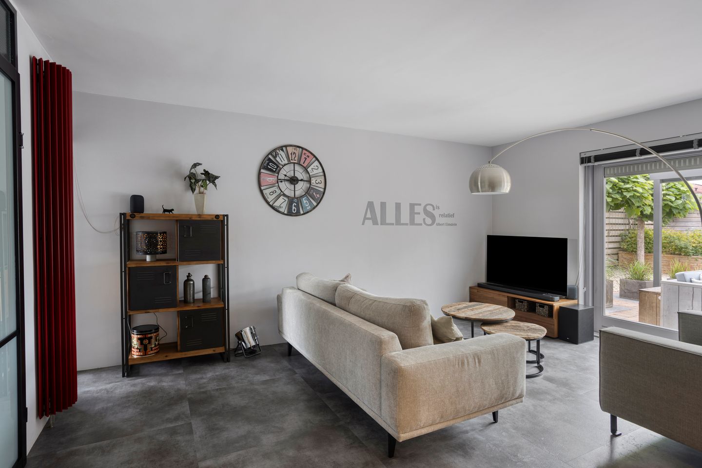 Foto 10 van Revelmanstraat 2