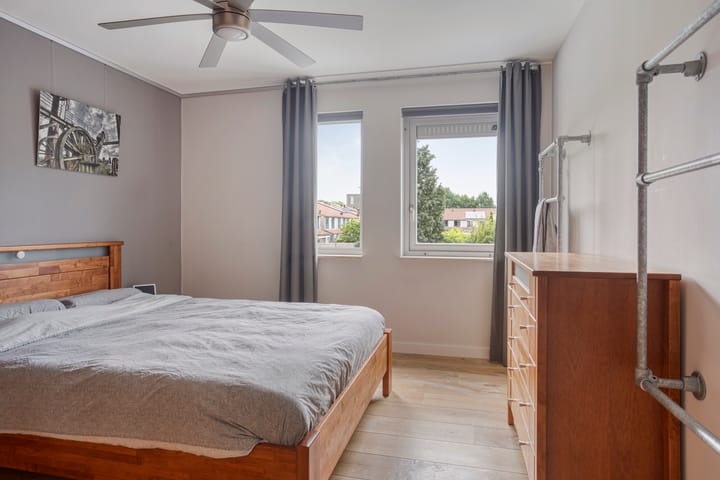 Foto 23 van Revelmanstraat 2