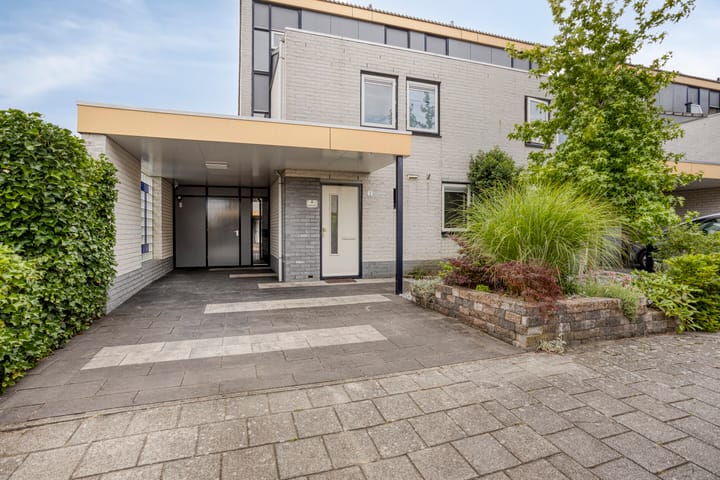 Foto 47 van Revelmanstraat 2