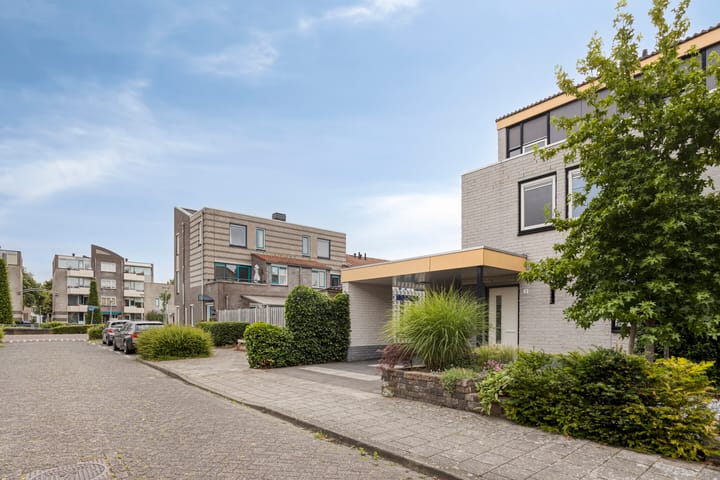 Foto 51 van Revelmanstraat 2