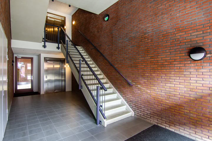 Foto 7 van Diepenbrockstraat 90