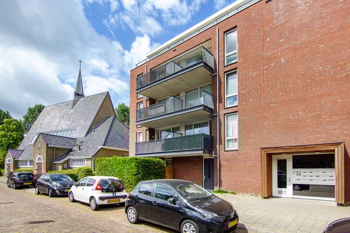 Foto 31 van Diepenbrockstraat 90