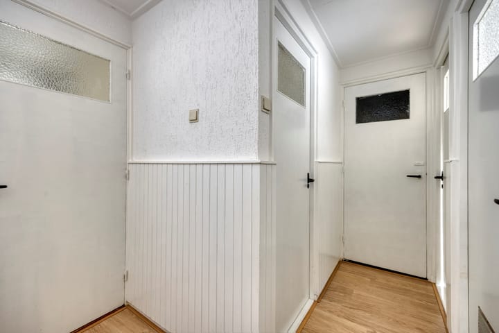 Foto 21 van Postelse Hoeflaan 338