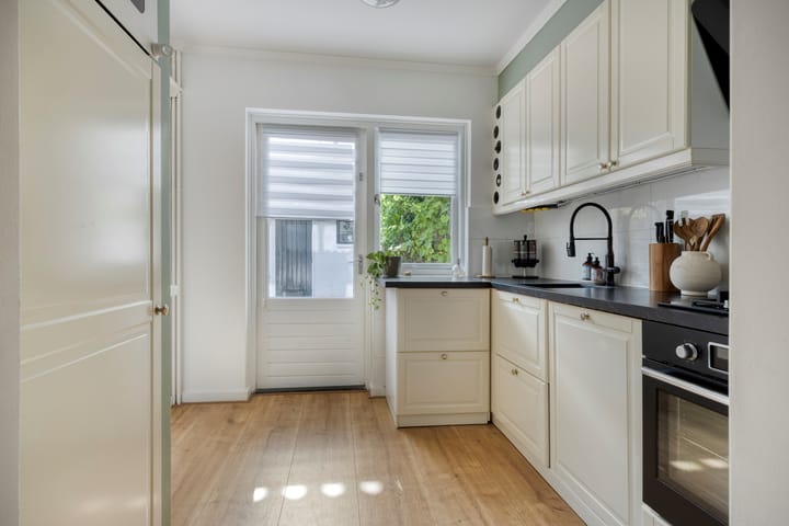 Foto 19 van Postelse Hoeflaan 338