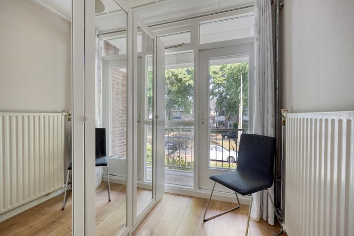 Foto 30 van Postelse Hoeflaan 338