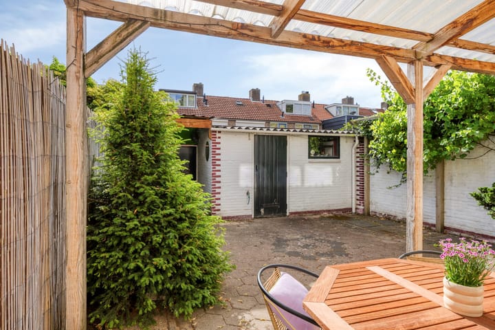 Foto 38 van Postelse Hoeflaan 338